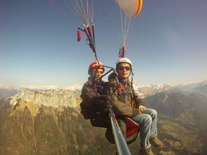 Vol biplace en parapente sur Annecy