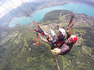Vol biplace en parapente sur Annecy